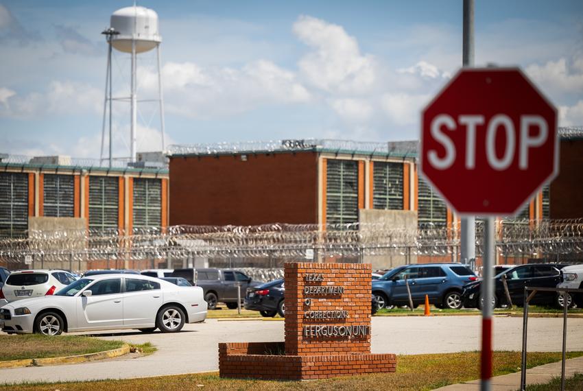 Texas prisons without A/C “living hell” for inmates during hot summer